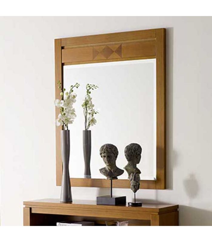 Marco de madera con luna de espejo modelo FIGUERES
