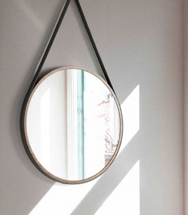 Espejo circular con marco en madera de nogal DARSI
