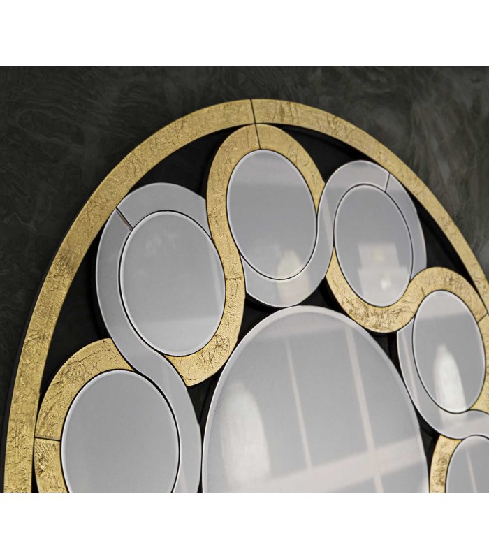 Espejo de pared Redondo con detalles en pan de Oro ZENDAYA Schuller