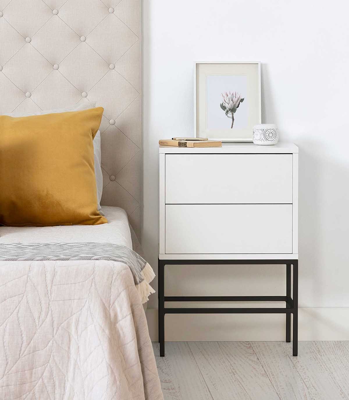 Mesita de dormitorio PUSH, Novedades muebles de Diseño