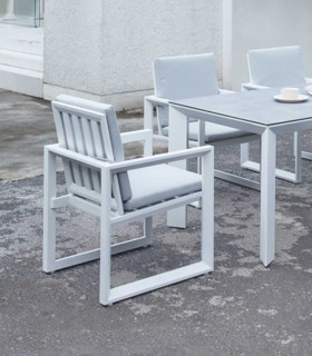 Sillón de comedor en Aluminio blanco ONIX