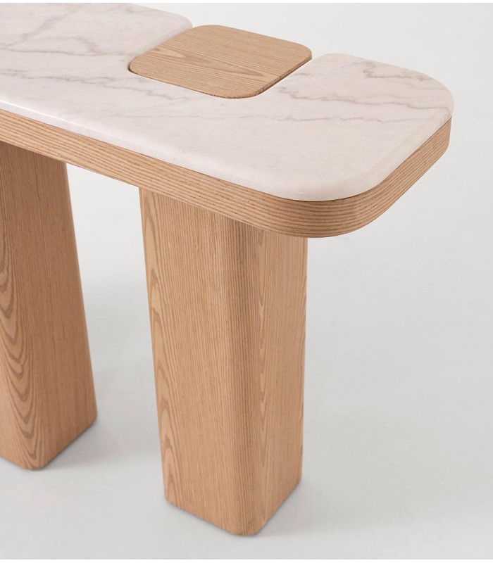 Consola nórdica en madera de roble y mármol DELFOS