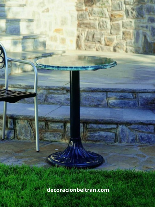 La mejor mesa de exterior de aluminio para este verano